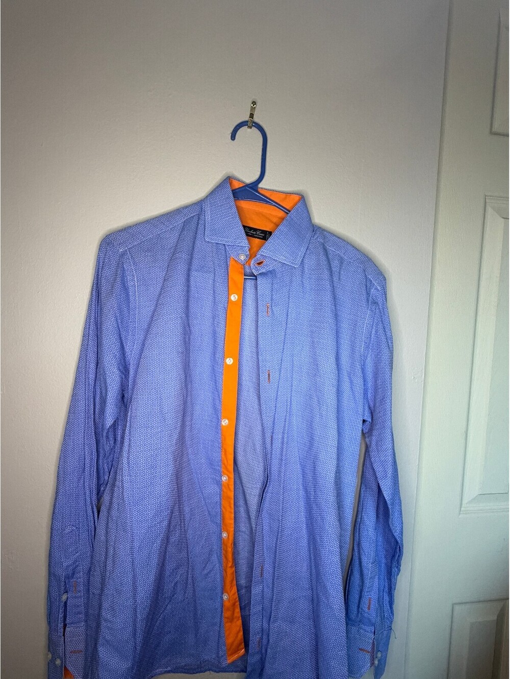 Umberto Cerro Men’sblue dress shirt